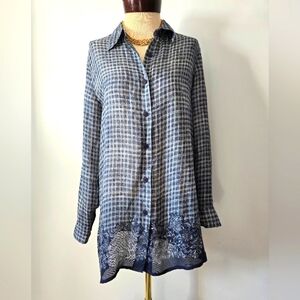 NEIMAN MARCUS 100% Silk Blue Plaid Semi Sheer Top With Floral Hem. Size 6